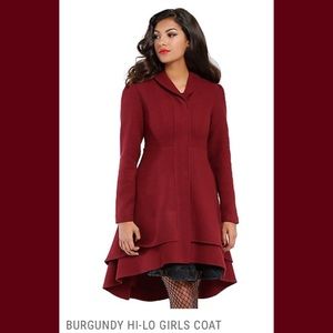🎉PRICED TO SELL🎉 Burgundy hi low jacket